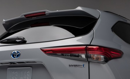 2022 Toyota Highlander Bronze Edition Tail Light Wallpapers 450x275 (9)