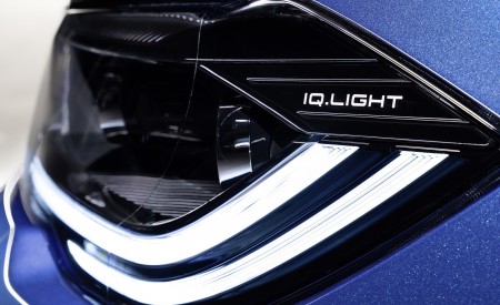 2022 Volkswagen Polo Headlight Wallpapers 450x275 (12)