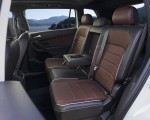 2022 Volkswagen Tiguan SEL R-Line (Color: Oryx White) Interior Rear Seats Wallpapers 150x120