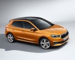 2022 Škoda Fabia Front Three-Quarter Wallpapers 150x120