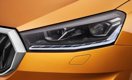 2022 Škoda Fabia Headlight Wallpapers 450x275 (18)