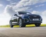 2021 Audi Q5 Sportback (UK-Spec) Front Three-Quarter Wallpapers 150x120 (2)