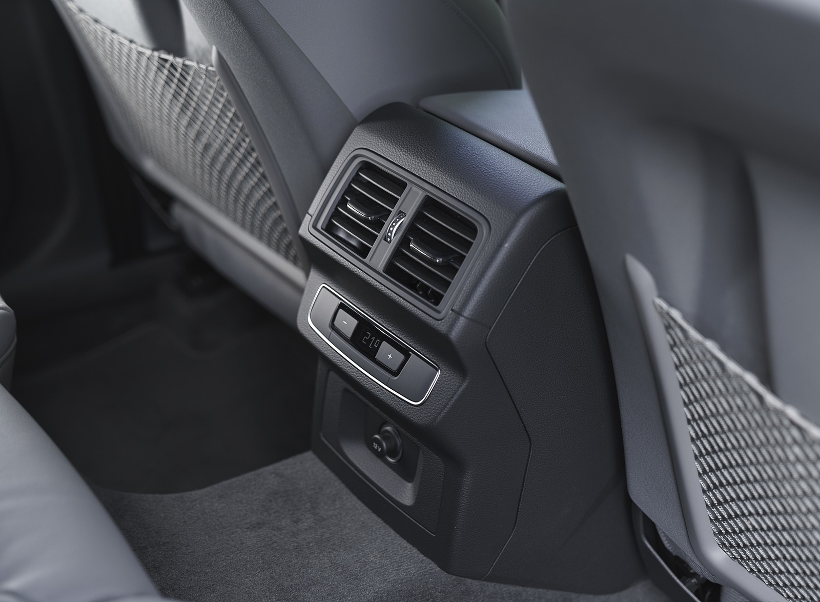 2021 Audi Q5 Sportback (UK-Spec) Interior Detail Wallpapers #89 of 97