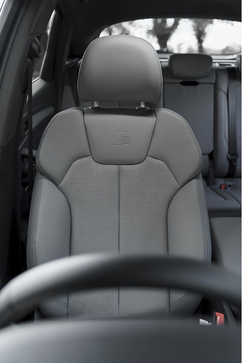 2021 Audi Q5 Sportback (UK-Spec) Interior Front Seats Wallpapers  #90 of 97