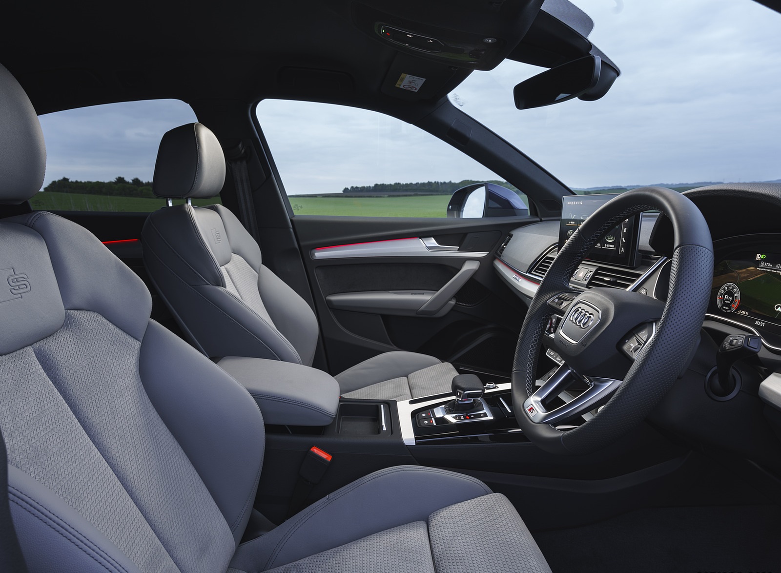 2021 Audi Q5 Sportback (UK-Spec) Interior Front Seats Wallpapers  #91 of 97