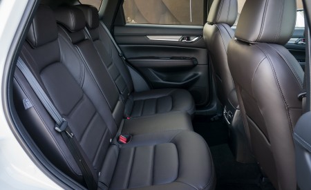 2021 Mazda CX-5 GT Sport Interior Rear Seats Wallpapers 450x275 (115)