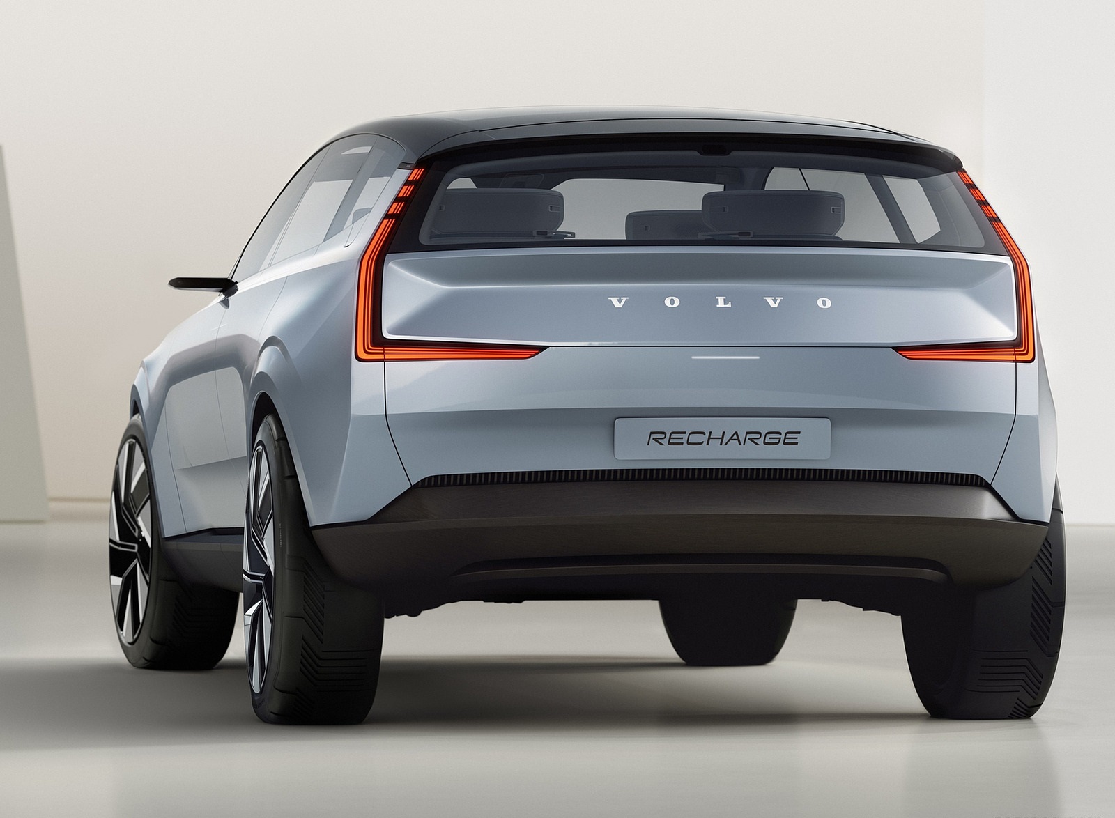2021 Volvo Recharge Concept Rear Wallpapers (3)