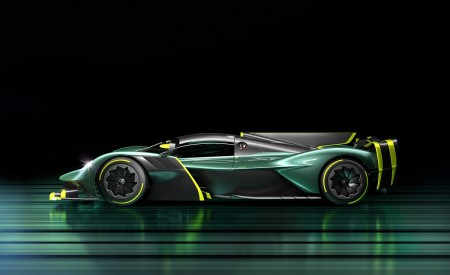 2022 Aston Martin Valkyrie AMR Pro Side Wallpapers 450x275 (4)
