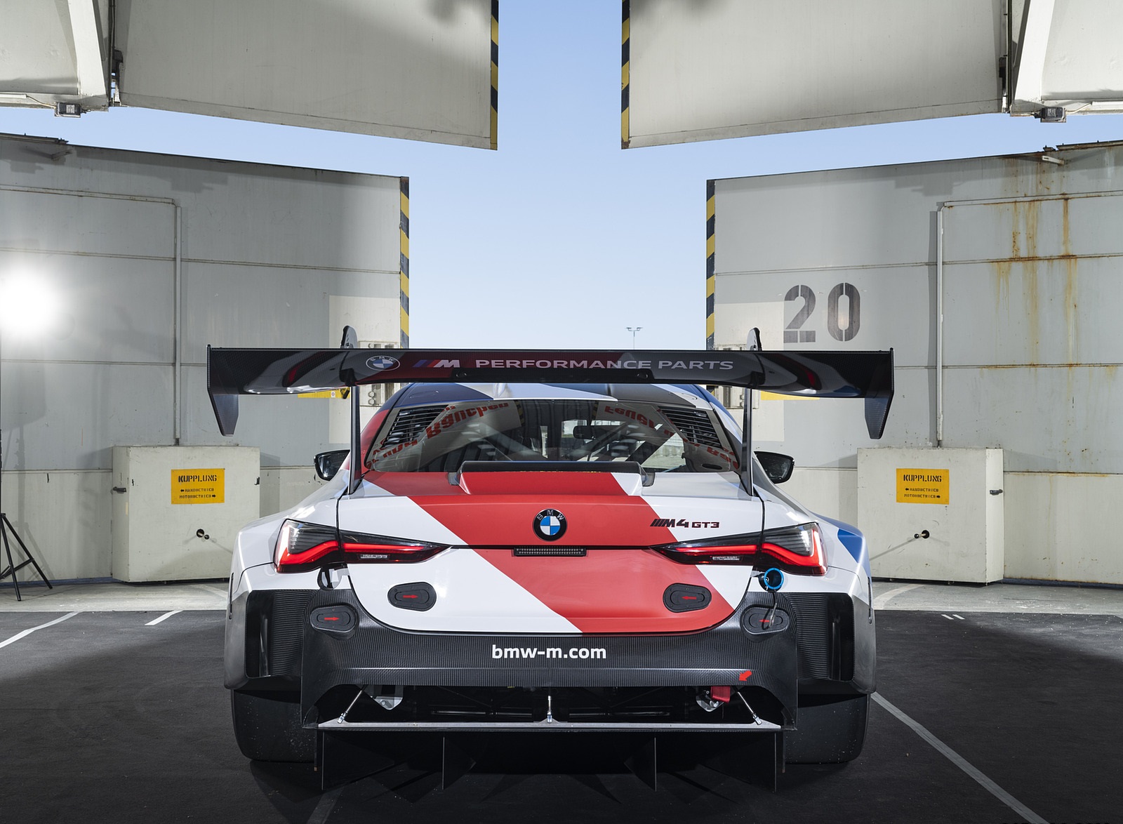 2022 BMW M4 GT3 Rear Wallpapers #35 of 48