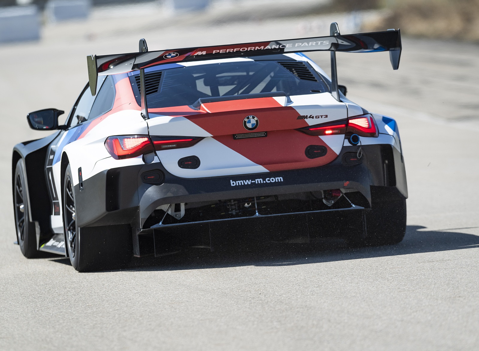 2022 BMW M4 GT3 Rear Wallpapers (4)