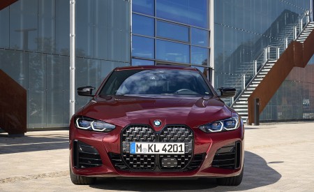 2022 BMW M440i xDrive Gran Coupe (Color: Aventurine Red) Front Wallpapers 450x275 (89)