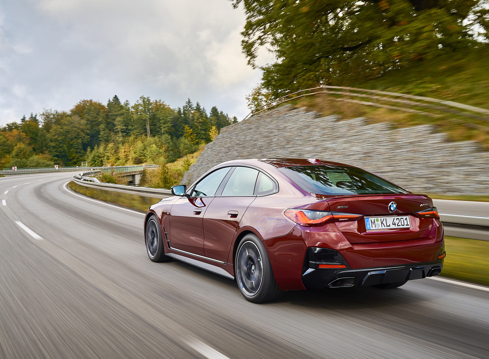 2022 BMW M440i xDrive Gran Coupe (Color: Aventurine Red) Rear Three-Quarter Wallpapers  #59 of 143