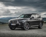 2022 BMW X3 Front Three-Quarter Wallpapers  150x120 (64)