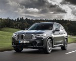 2022 BMW X3 Front Three-Quarter Wallpapers  150x120 (33)