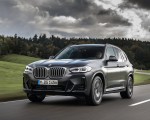 2022 BMW X3 Front Three-Quarter Wallpapers  150x120