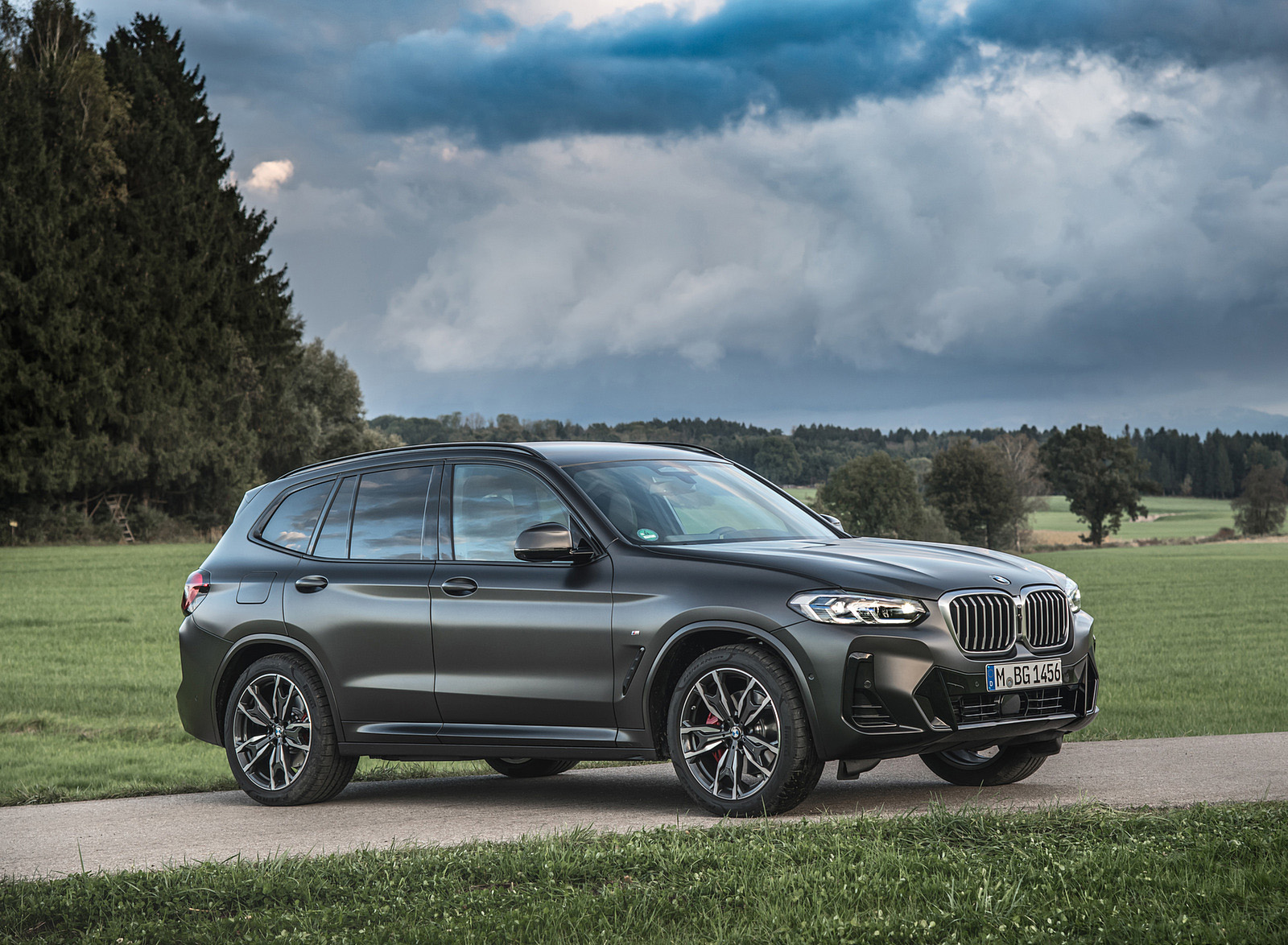 2022 BMW X3 Front Three-Quarter Wallpapers #53 of 97