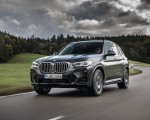 2022 BMW X3 Front Three-Quarter Wallpapers  150x120 (41)