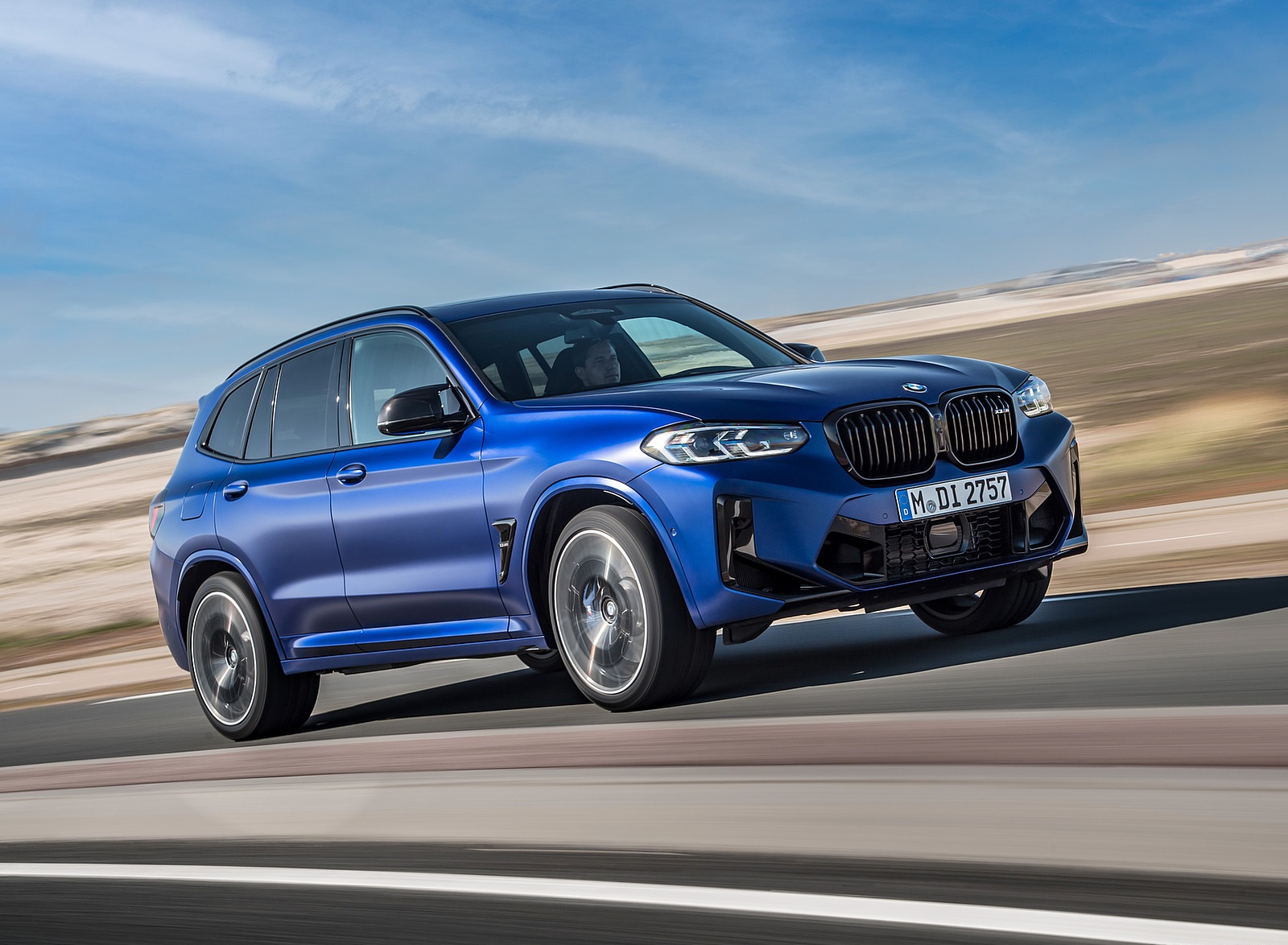 2022 BMW X3 M Competition Front Three-Quarter Wallpapers (1)