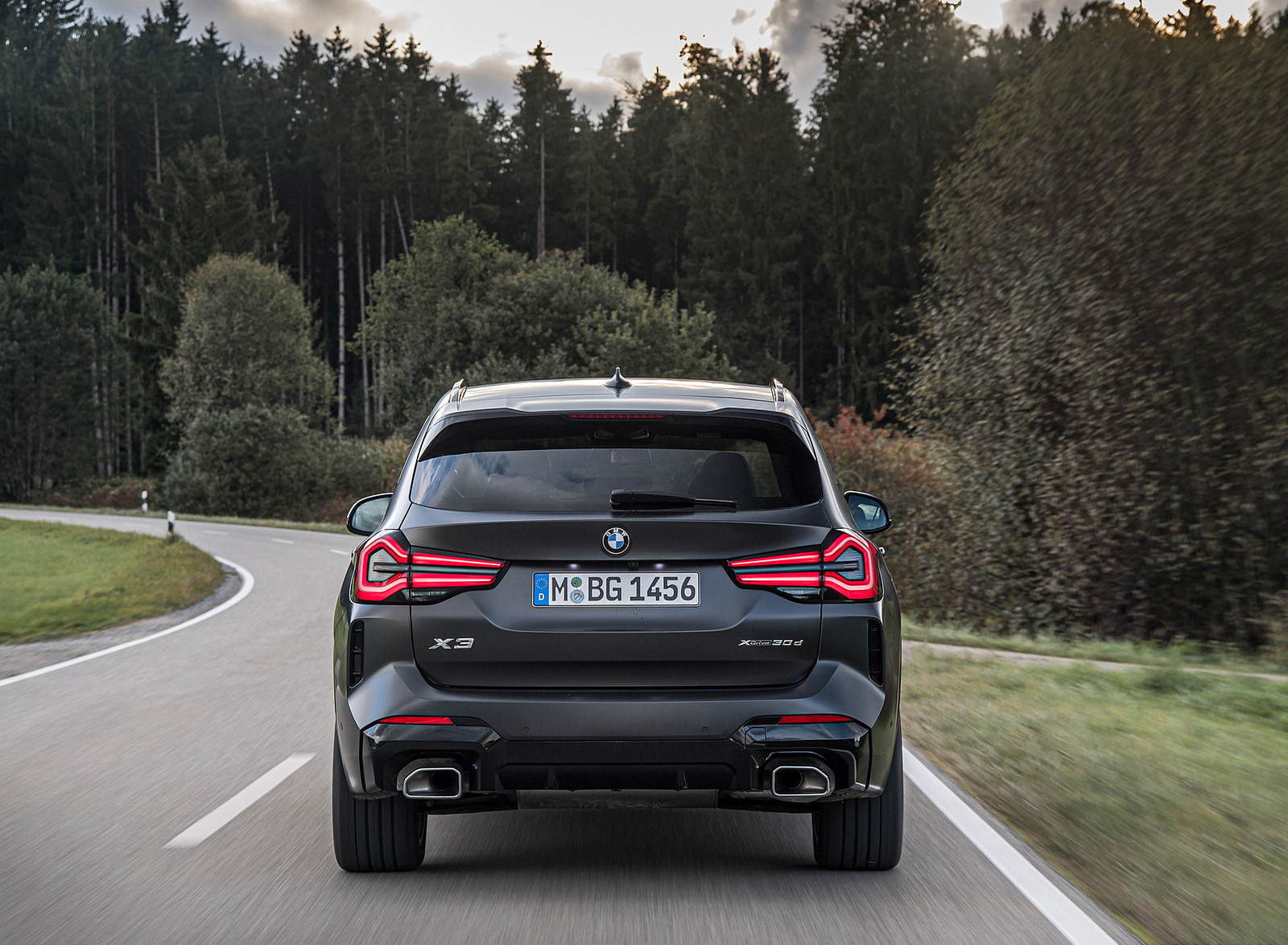 2022 BMW X3 Rear Wallpapers #36 of 97