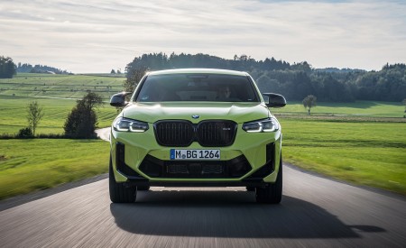 2022 BMW X4 M Competition (Color: Sao Paulo Yellow) Front Wallpapers 450x275 (74)
