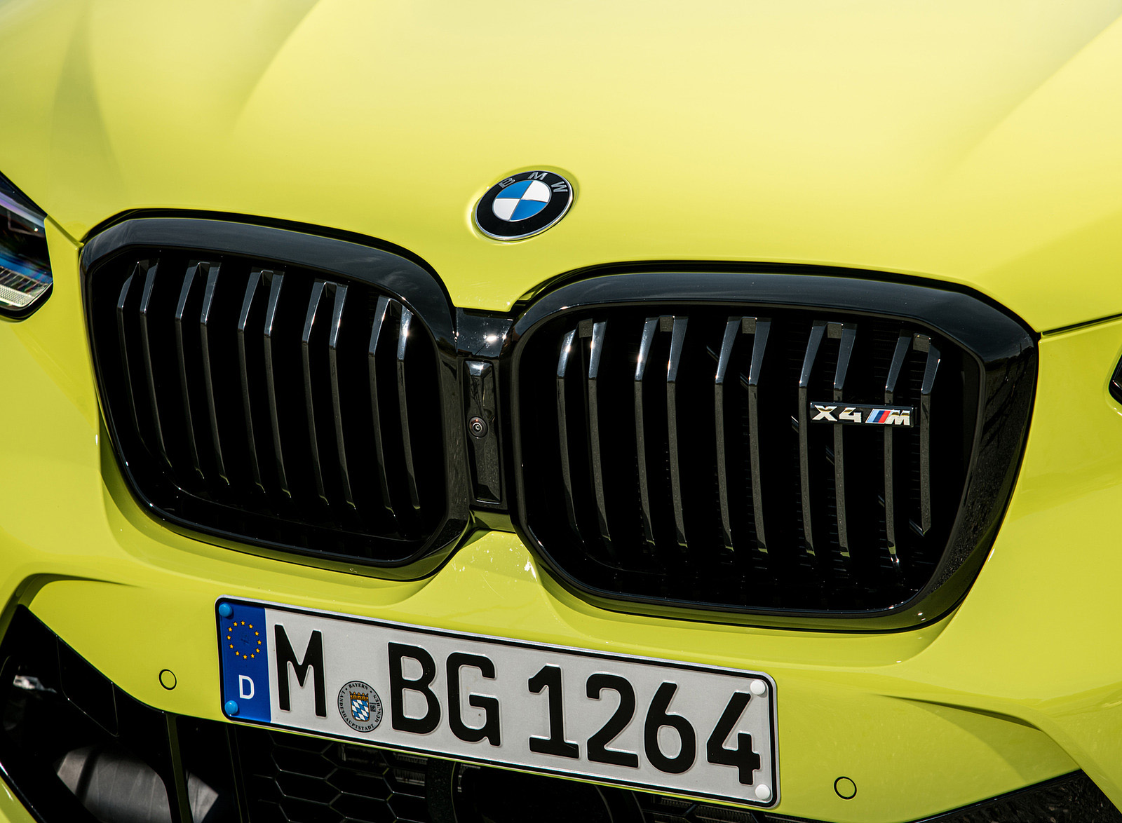 2022 BMW X4 M Competition (Color: Sao Paulo Yellow) Grille Wallpapers #110 of 194