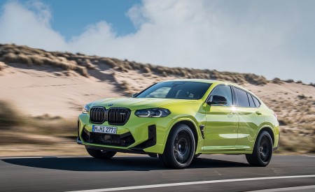 2022 BMW X4 M Competition Front Three-Quarter Wallpapers 450x275 (3)
