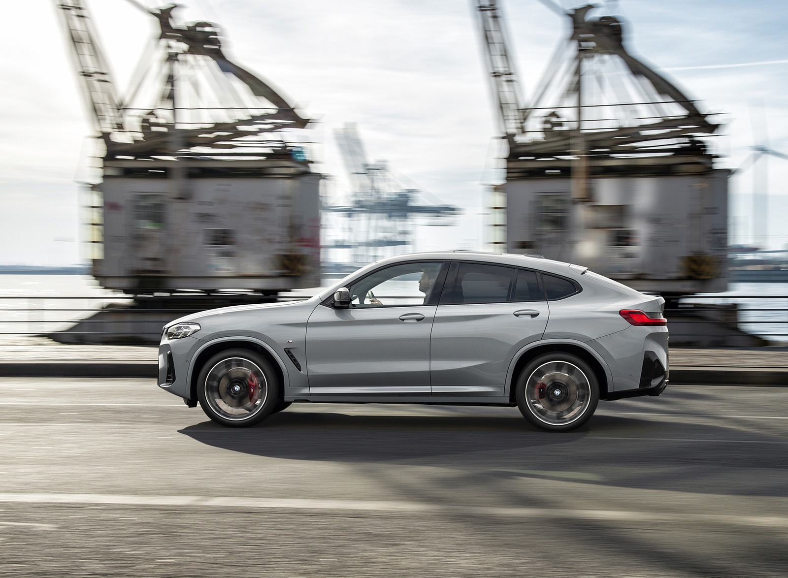 2022 BMW X4 M40i Side Wallpapers #11 of 35