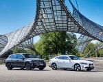 2022 BMW i4 and BMW i Family Front Three-Quarter Wallpapers 150x120