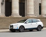 2022 BMW iX xDrive40 Front Three-Quarter Wallpapers 150x120 (22)