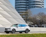 2022 BMW iX xDrive40 Front Three-Quarter Wallpapers 150x120