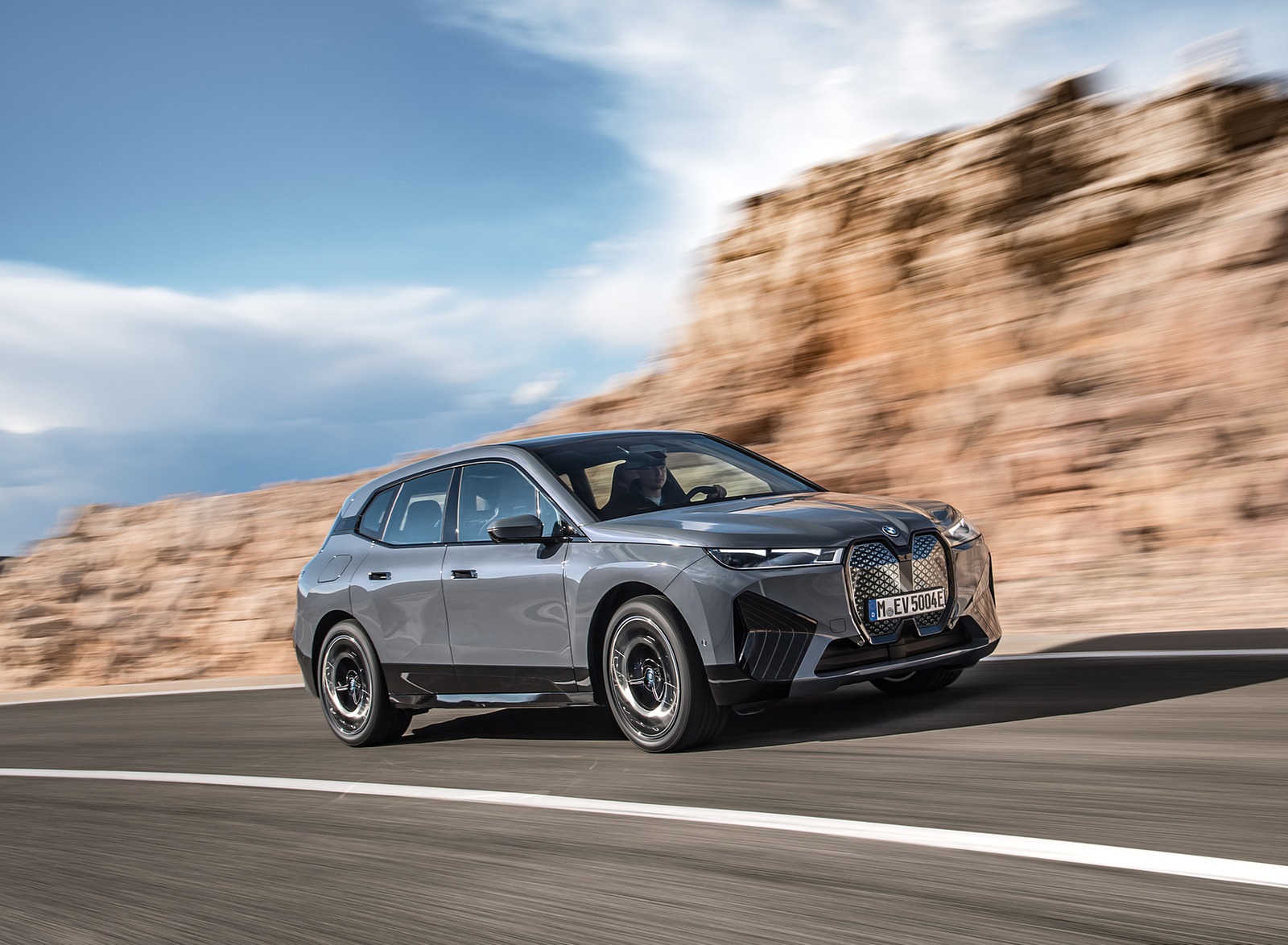 РќРѕРІС‹Р№ BMW IX XDRIVE 50