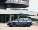 2022 BMW iX xDrive50 Side Wallpapers  150x120 (51)