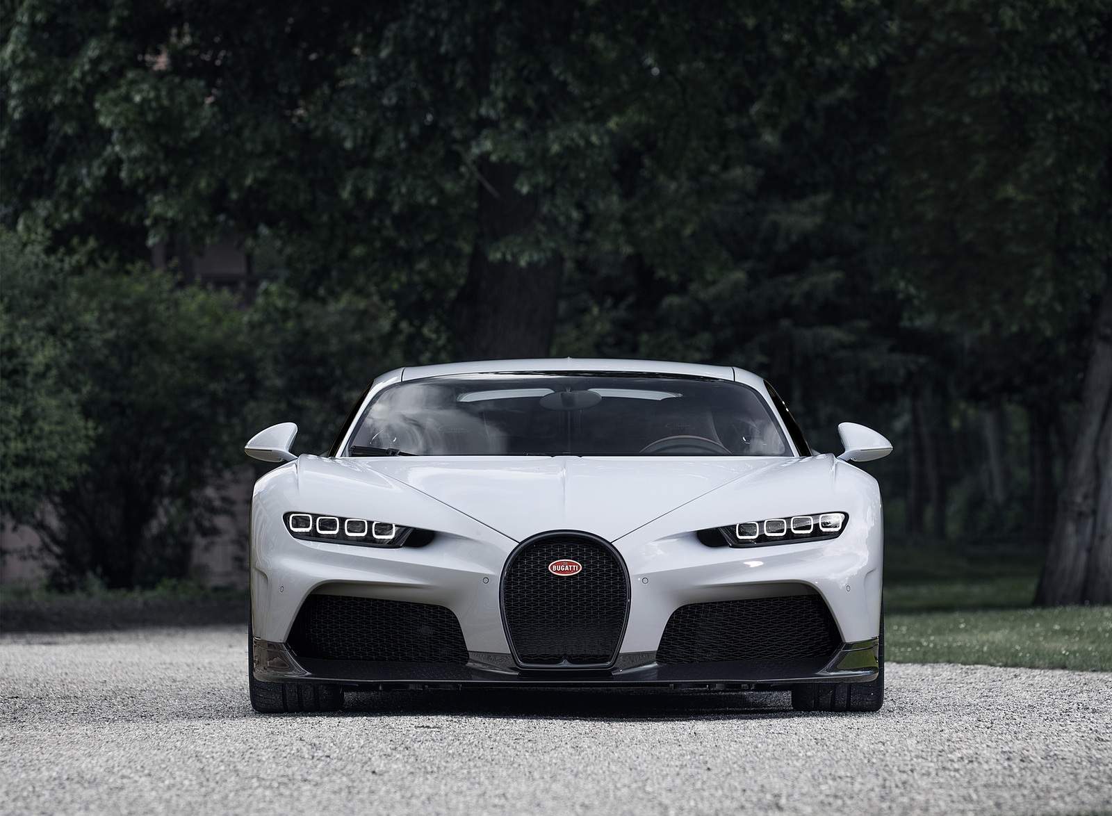 2022 Bugatti Chiron Super Sport Front Wallpapers #25 of 51