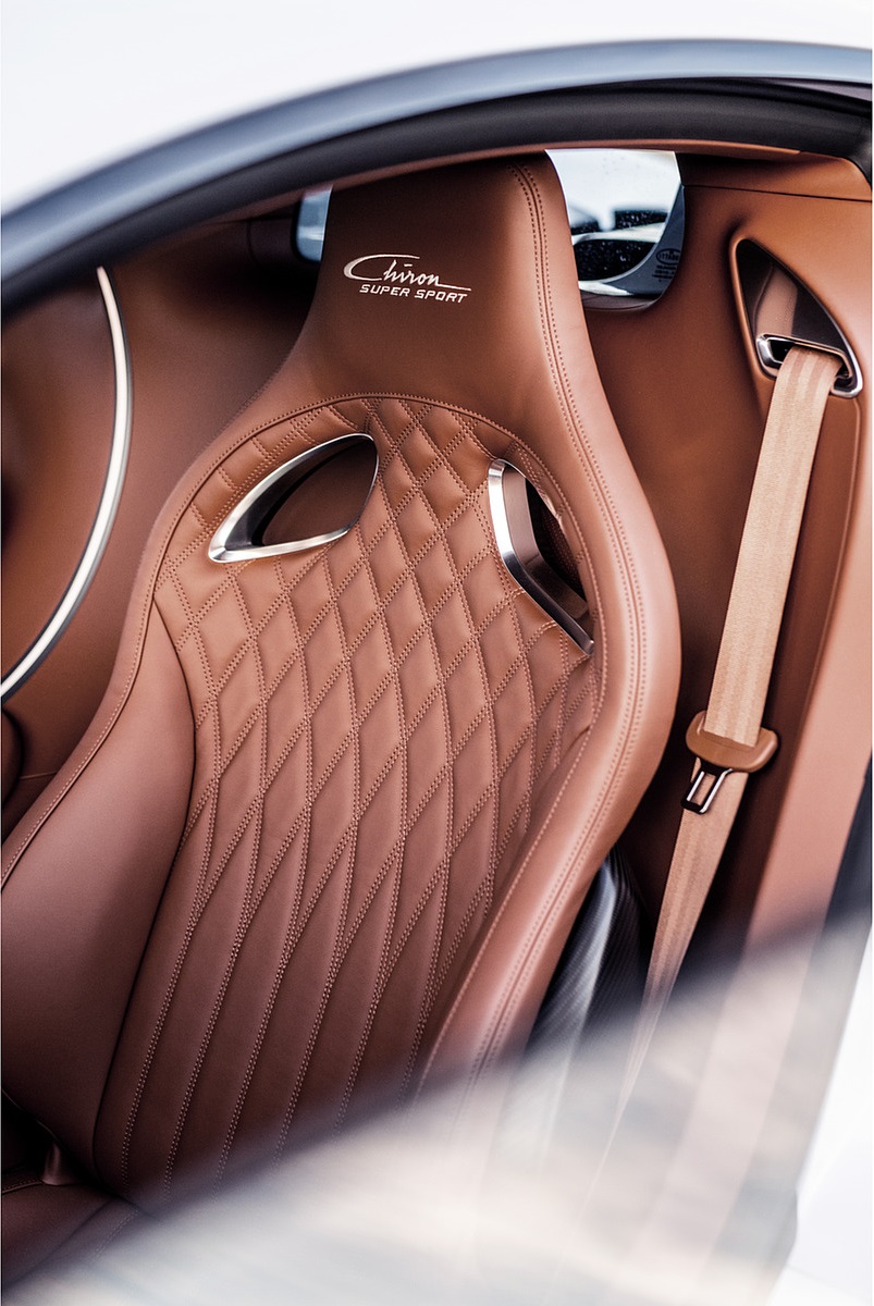 2022 Bugatti Chiron Super Sport Interior Wallpapers #39 of 51