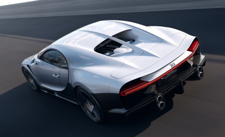 2022 Bugatti Chiron Super Sport Rear Three-Quarter Wallpapers 450x275 (21)