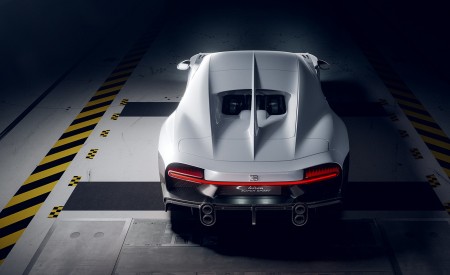 2022 Bugatti Chiron Super Sport Rear Wallpapers 450x275 (45)