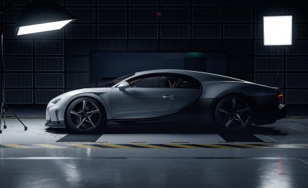 2022 Bugatti Chiron Super Sport Side Wallpapers 450x275 (46)