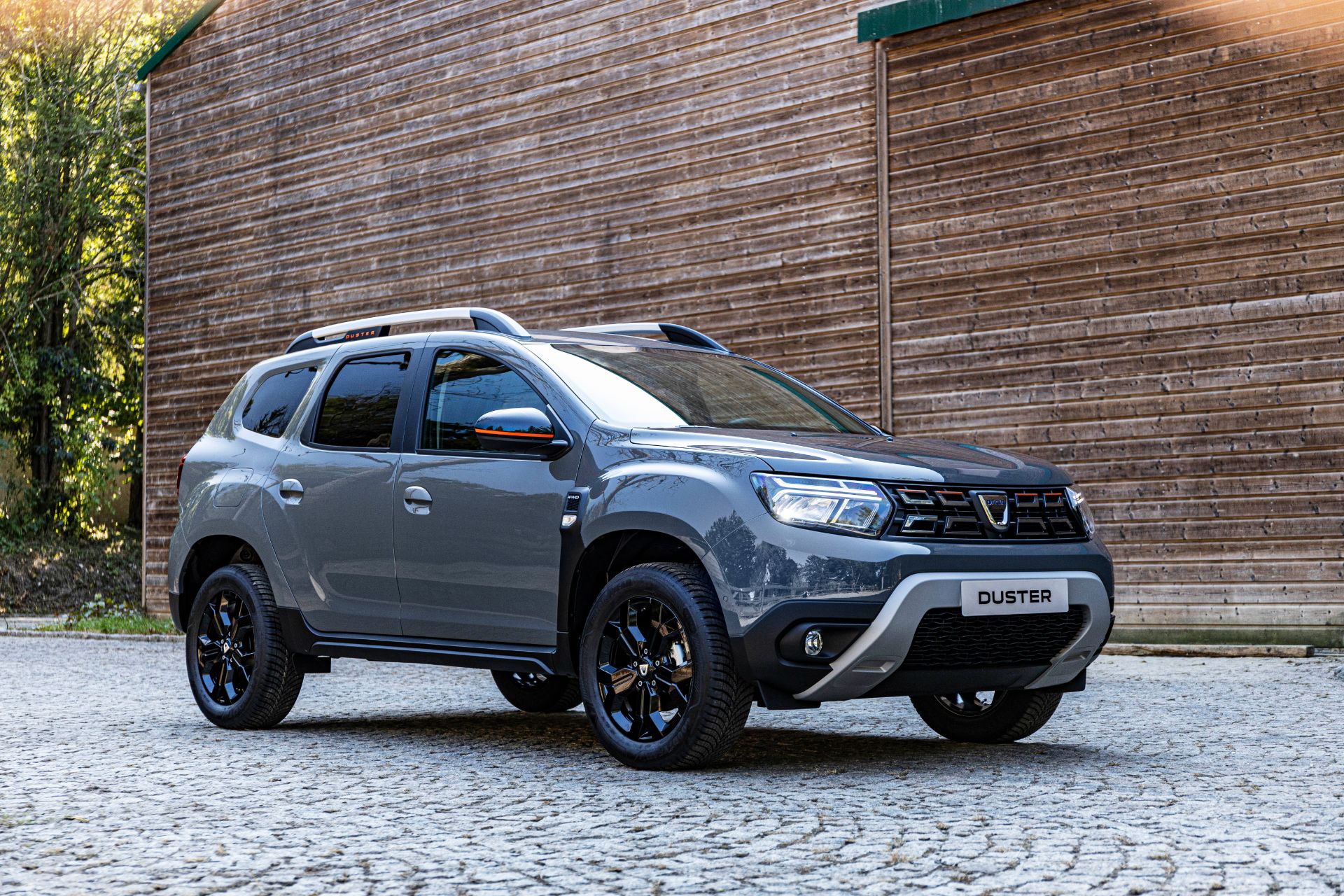 2022 Dacia Duster Extreme Front Three-Quarter Wallpapers #24 of 42