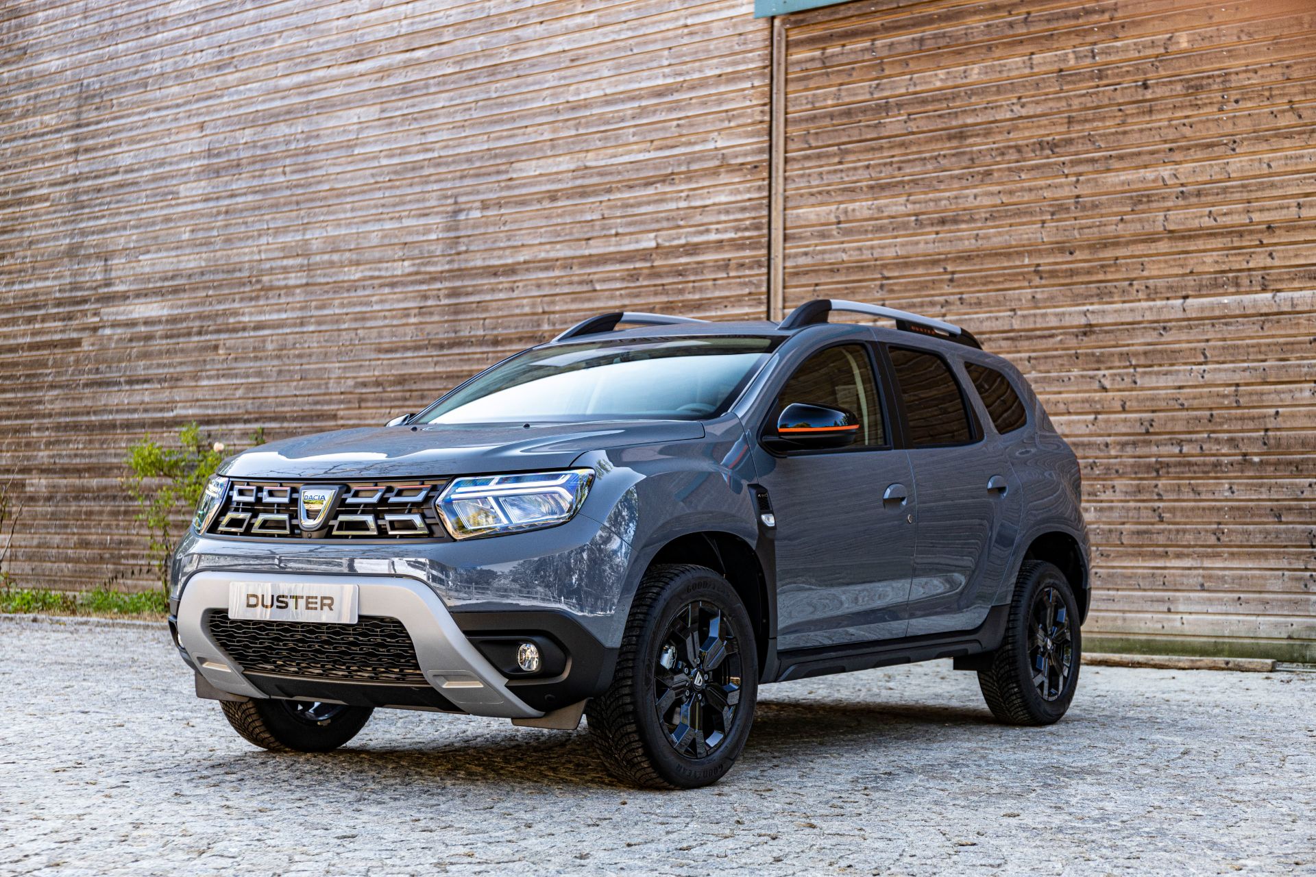 2022 Dacia Duster Extreme Front Three-Quarter Wallpapers #25 of 42