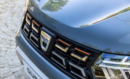 2022 Dacia Duster Extreme Grill Wallpapers 450x275 (31)