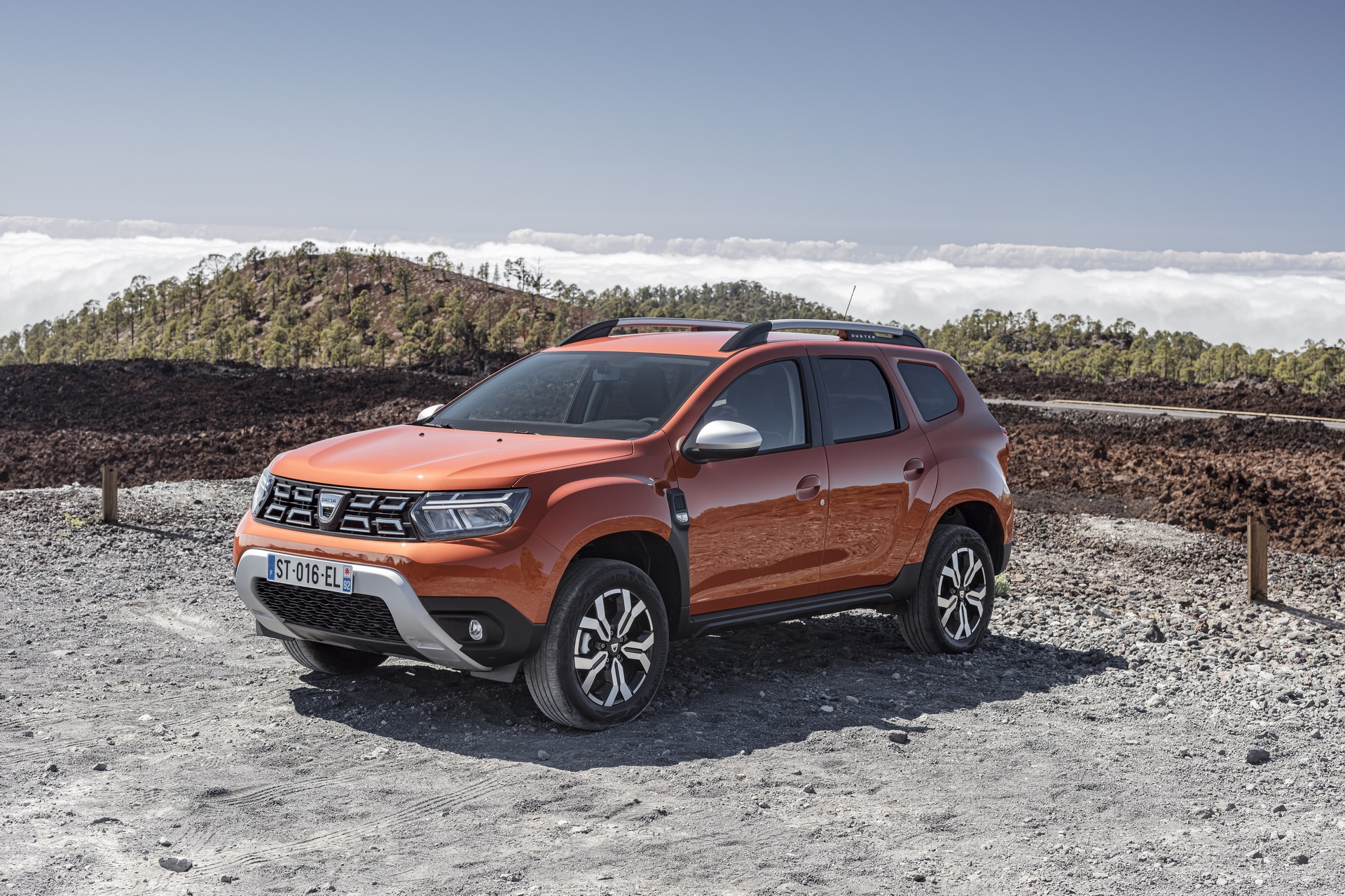 2022 Dacia Duster Front Three-Quarter Wallpapers (3)