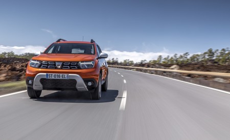 2022 Dacia Duster Front Wallpapers 450x275 (2)