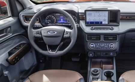 2022 Ford Maverick 2L-EcoBoost AWD Lariat Interior Cockpit Wallpapers 450x275 (14)
