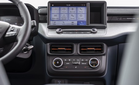 2022 Ford Maverick Hybrid XLT Central Console Wallpapers 450x275 (19)
