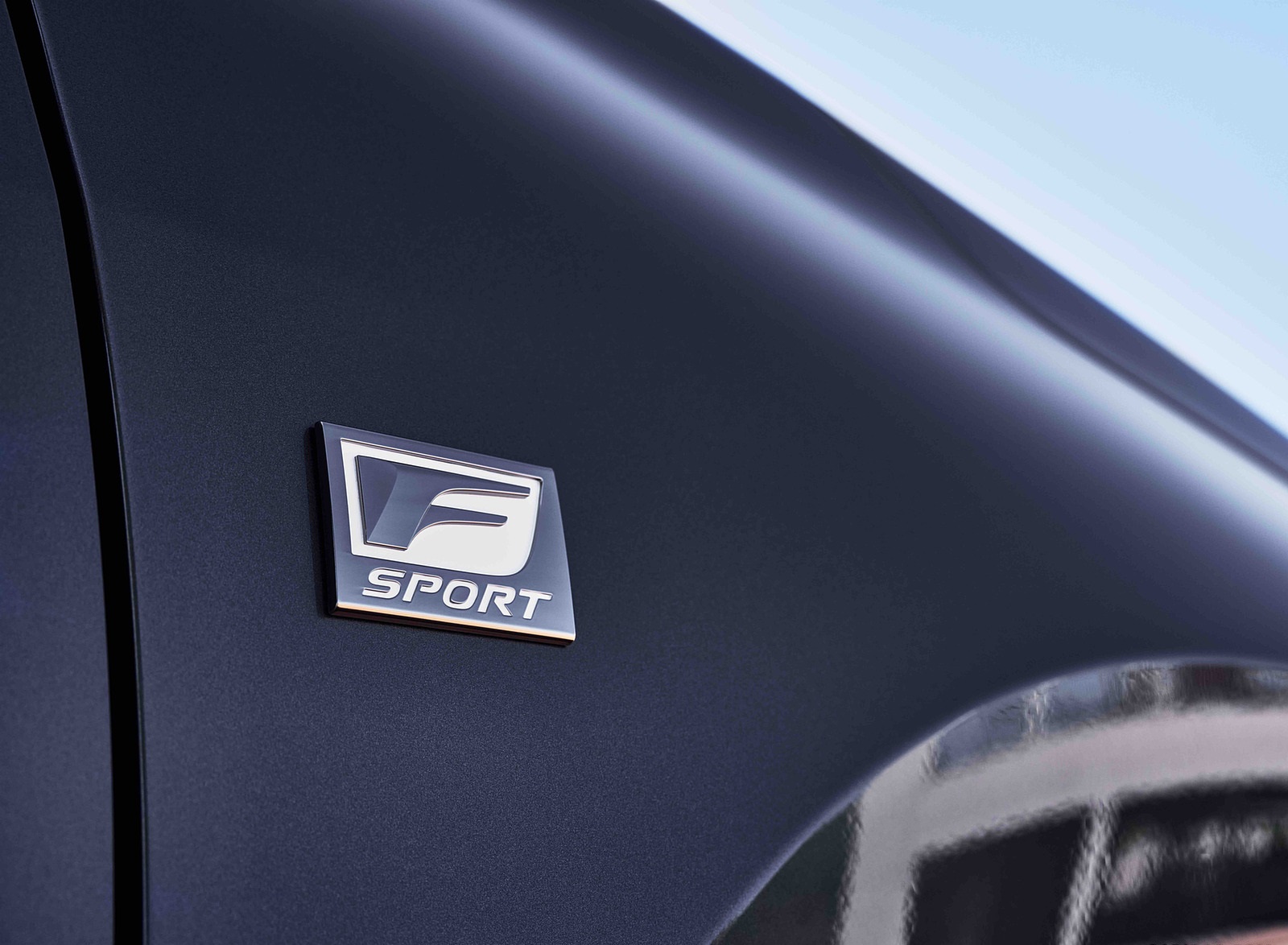 2022 Lexus NX 350 F Sport AWD Badge Wallpapers (9)