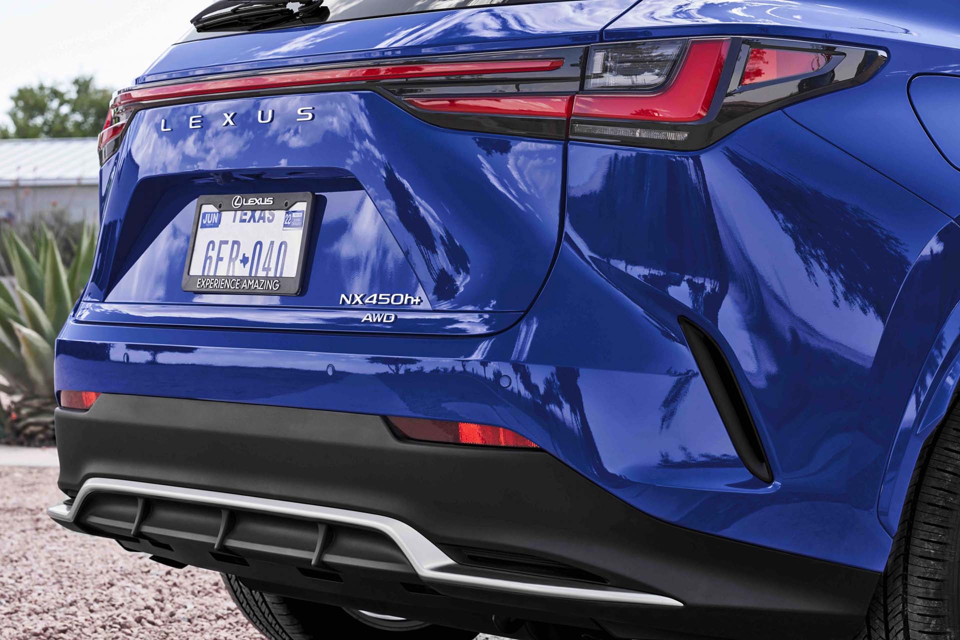 2022 Lexus NX 450h+ AWD F Sport Plug-In Hybrid Detail Wallpapers (8)