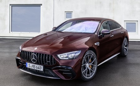 2022 Mercedes-AMG GT 53 4MATIC+ 4-Door Coupe (Color: Rubellite Red) Front Three-Quarter Wallpapers 450x275 (5)