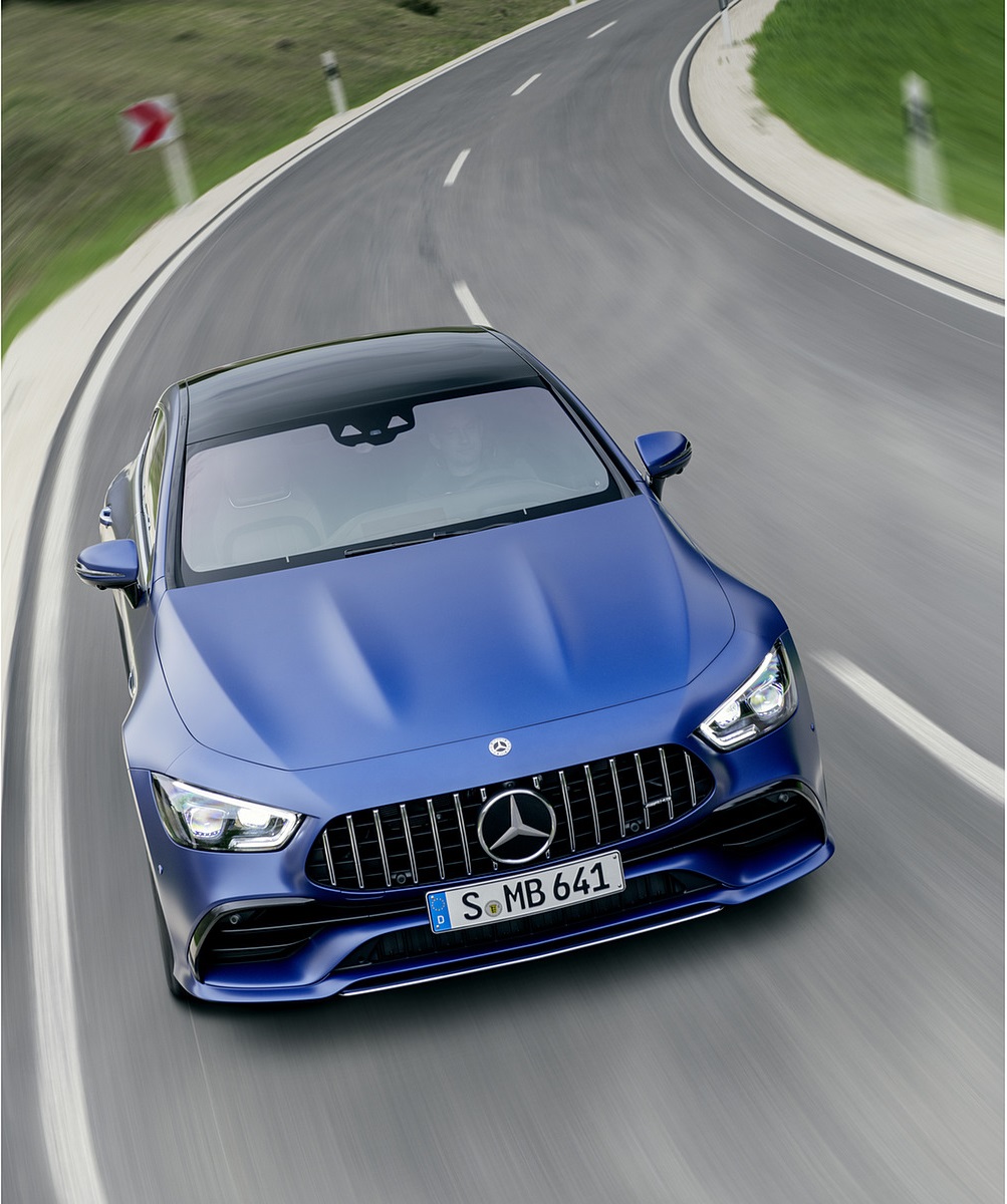 2022 Mercedes-AMG GT 53 4MATIC+ 4-Door Coupe (Color: Spectrale Blue Magno) Front Wallpapers #19 of 35