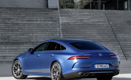 2022 Mercedes-AMG GT 53 4MATIC+ 4-Door Coupe (Color: Spectrale Blue Magno) Rear Three-Quarter Wallpapers 450x275 (25)