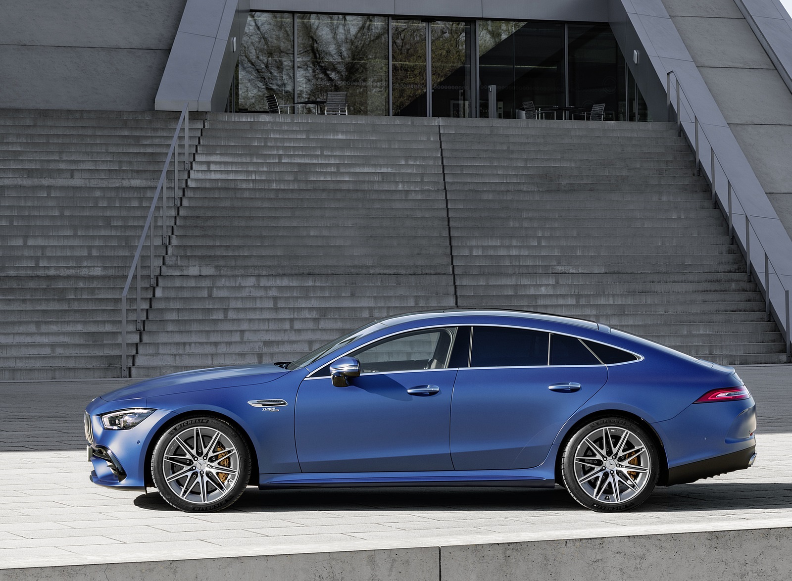 2022 Mercedes-AMG GT 53 4MATIC+ 4-Door Coupe (Color: Spectrale Blue Magno) Side Wallpapers #24 of 35
